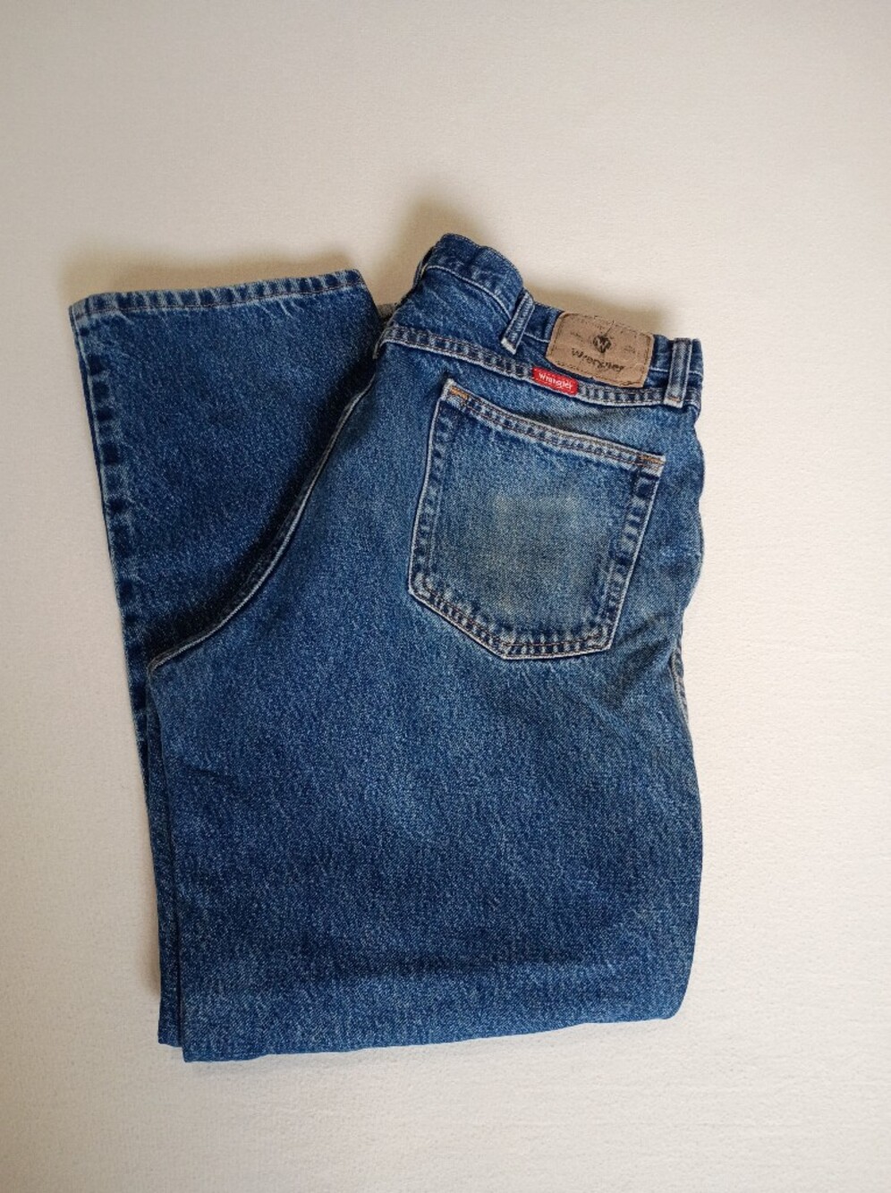 Wrangler Regular Fit jeans (model 96501MR) size 38 x 29 Farm Worn  Stained